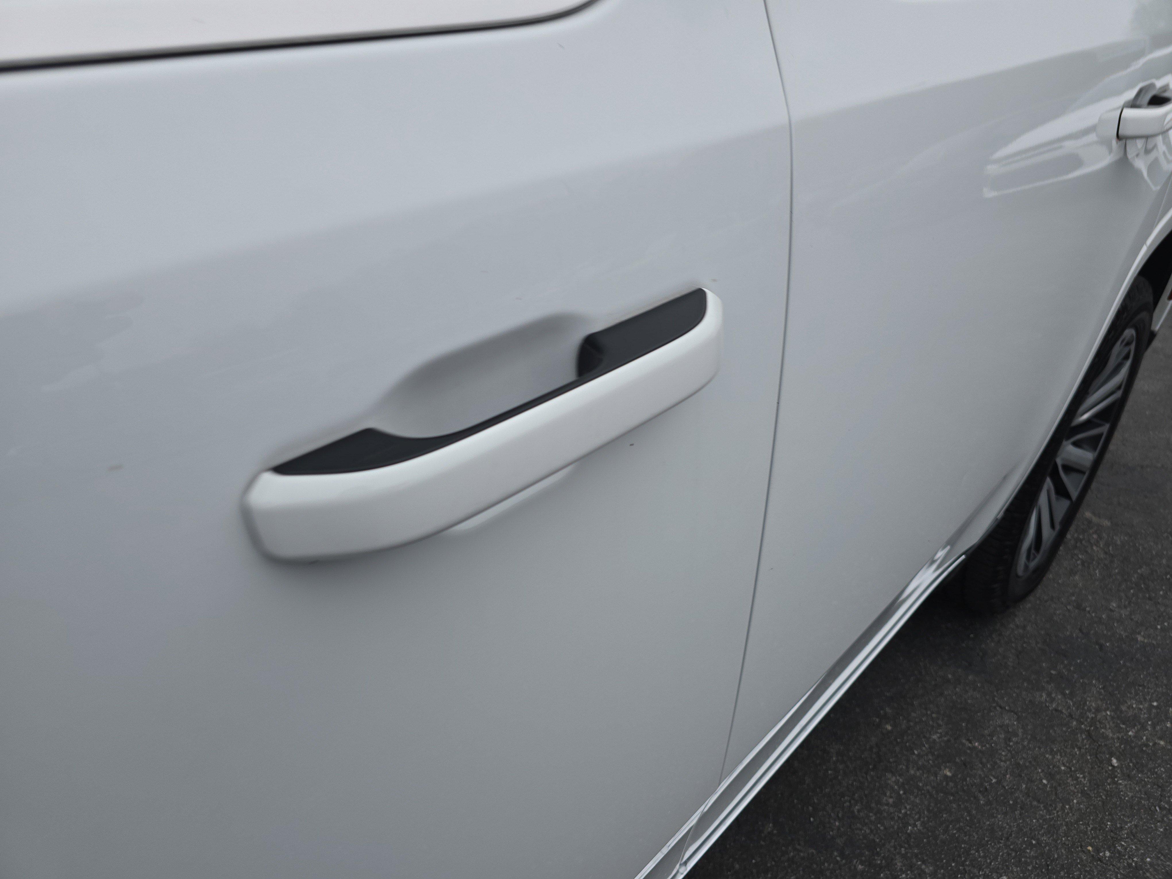 Used 2022 Jeep Grand Wagoneer Series III image 13