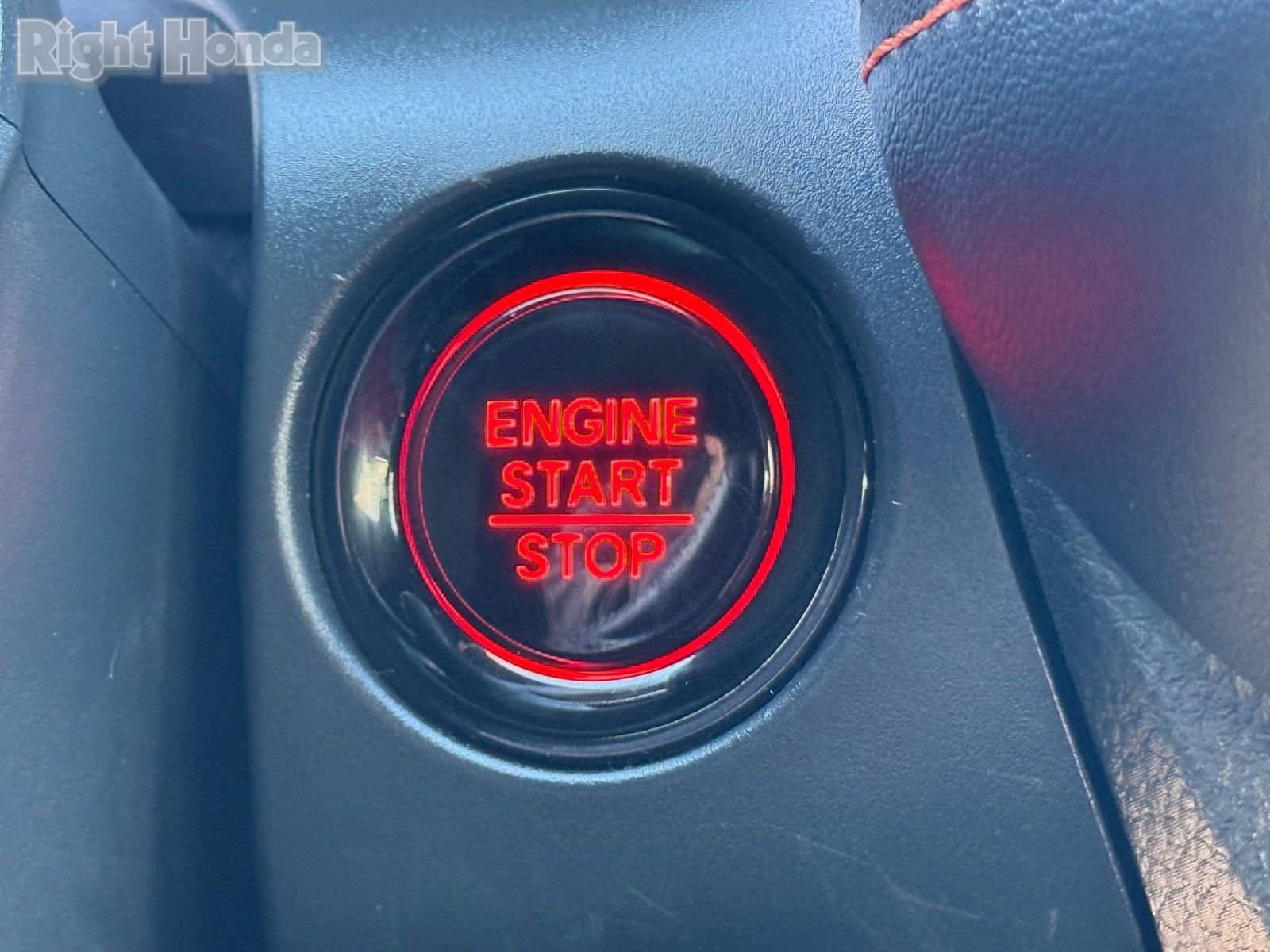 Used 2025 Honda HR-V Sport image 25