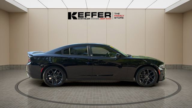 Certified 2021 Dodge Charger SXT w/ Blacktop Package RWD image 7