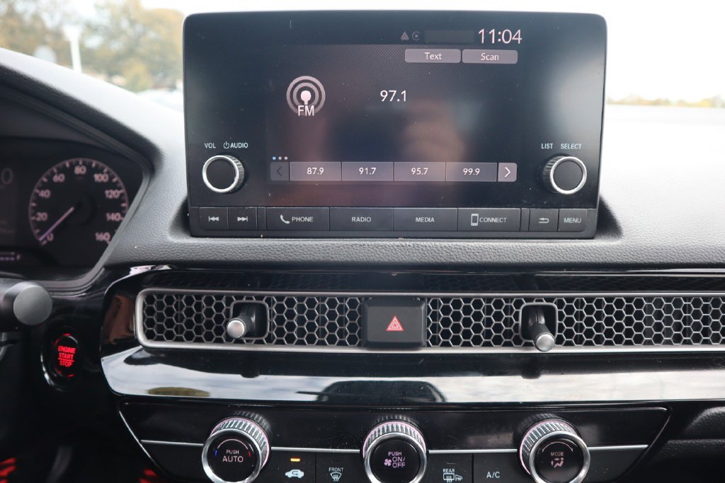 Used 2025 Honda Civic Sport image 22