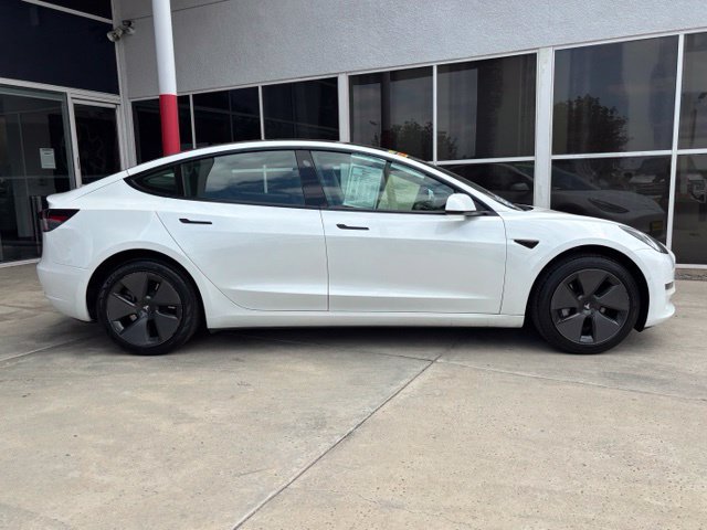 Used 2021 Tesla Model 3 Standard Range Plus RWD image 2