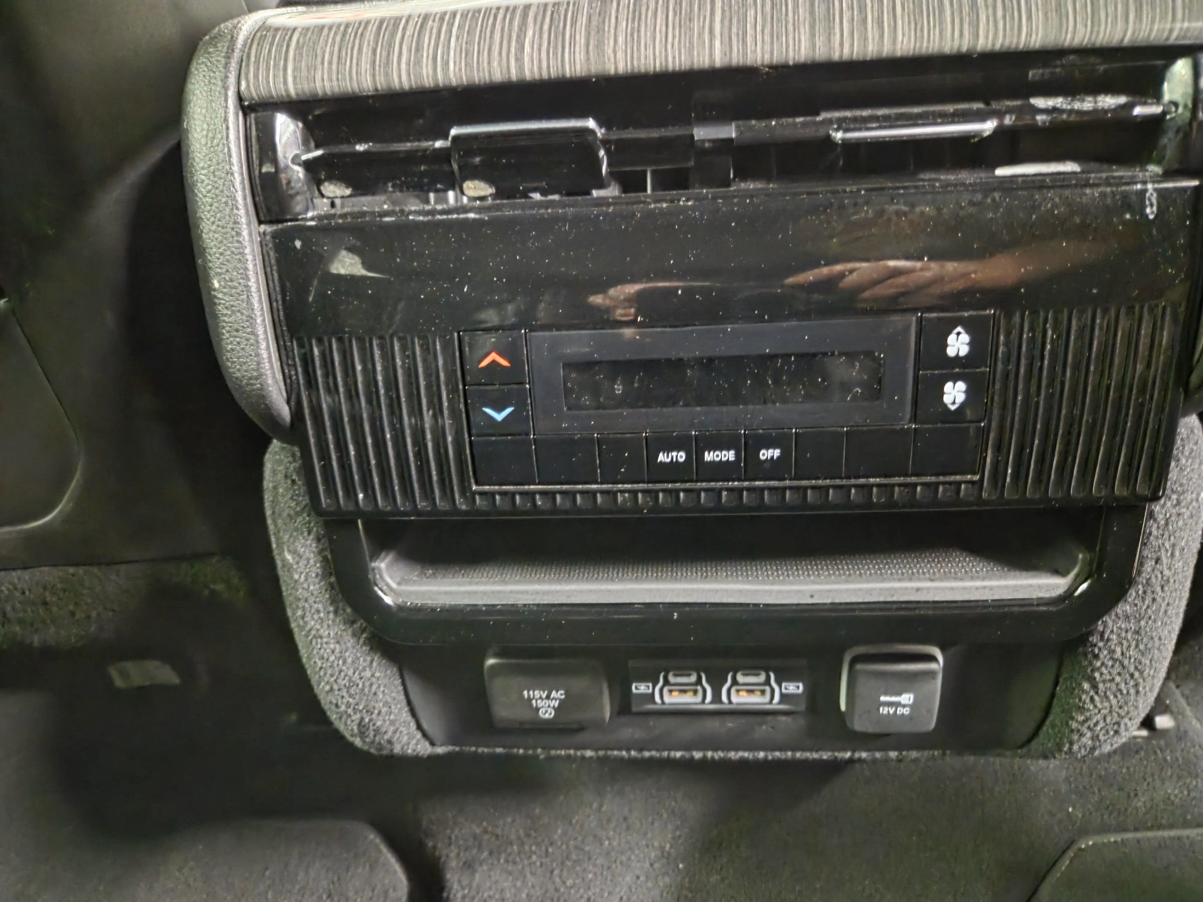 Used 2022 Jeep Wagoneer Series II image 38