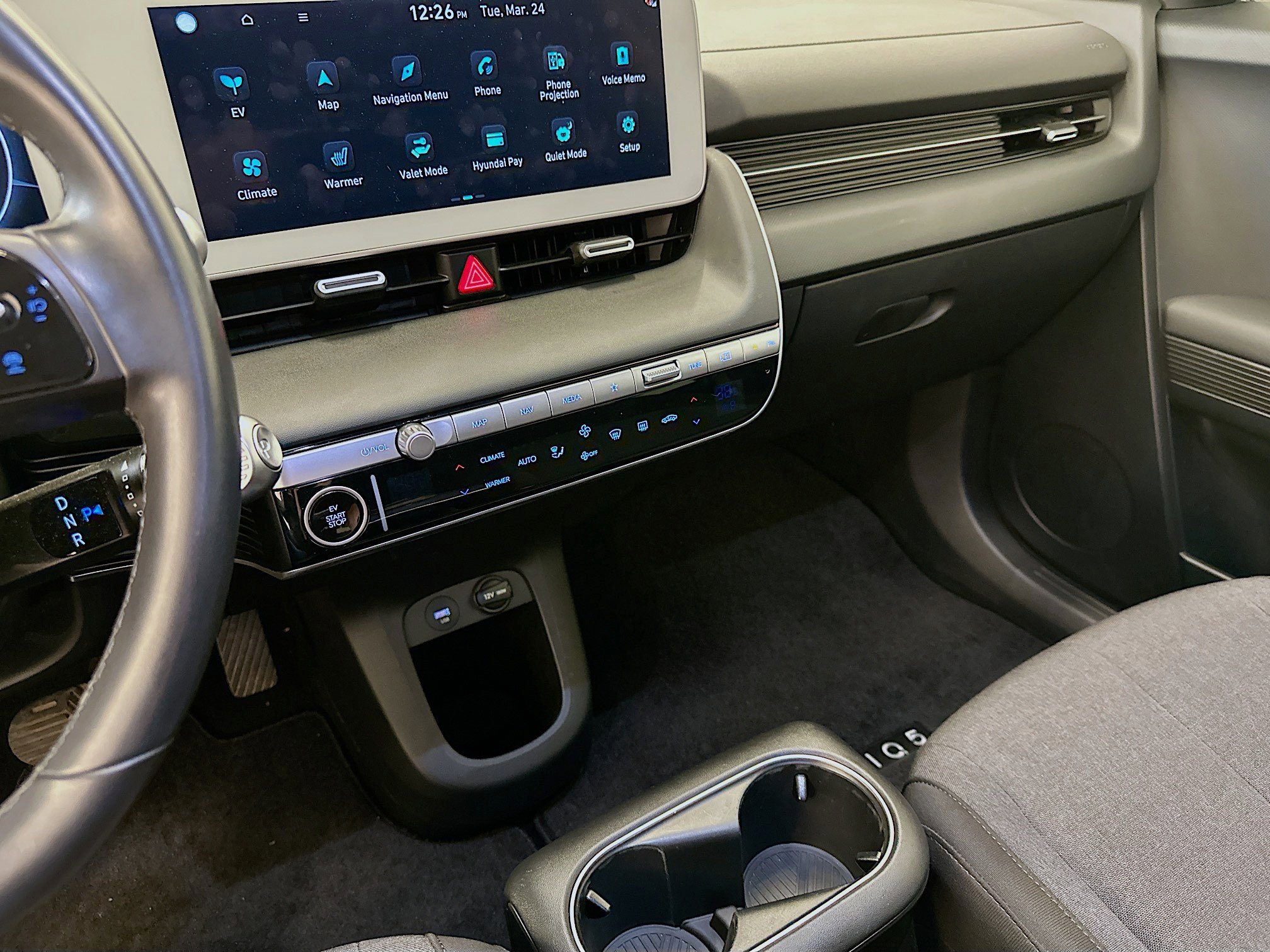 Used 2024 Hyundai Ioniq 5 SE image 26