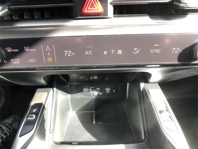 New 2026 Kia Sorento S image 18