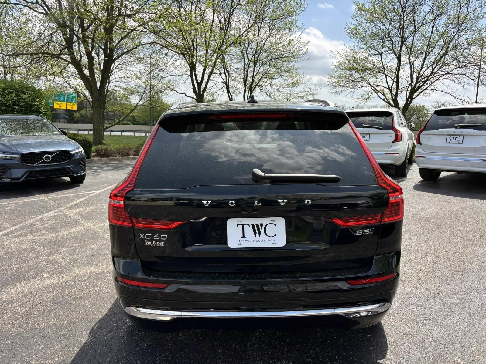 Used 2023 Volvo XC60 B5 Plus w/ Protection Package image 6
