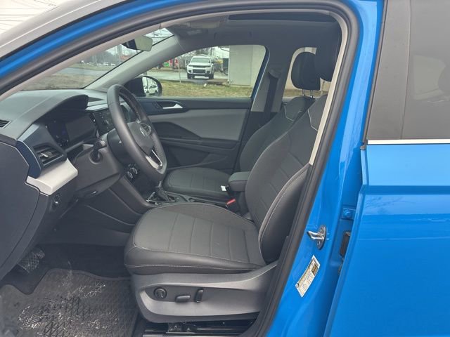 Used 2023 Volkswagen Taos SE w/ Panoramic Sunroof Package image 21