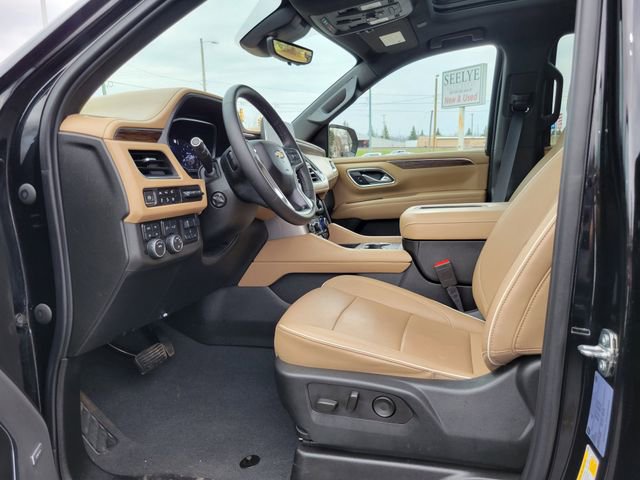 Used 2023 Chevrolet Tahoe Premier w/ Premium Package image 9