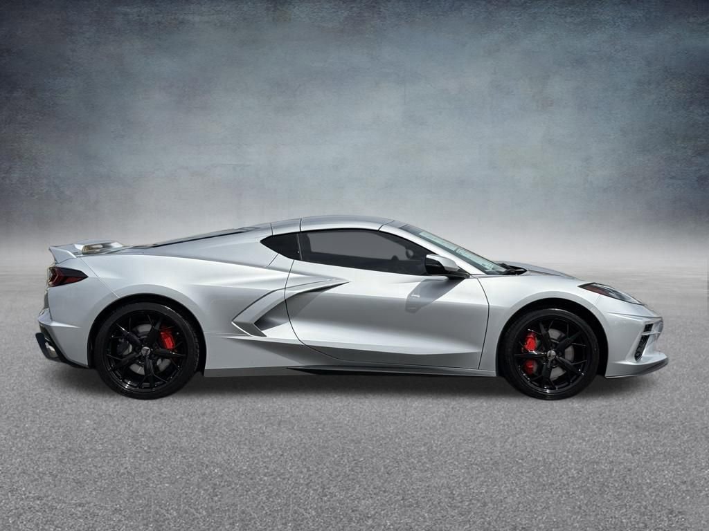 Used 2020 Chevrolet Corvette Stingray Premium Cpe w/ 3LT Preferred Equipment Group video 2