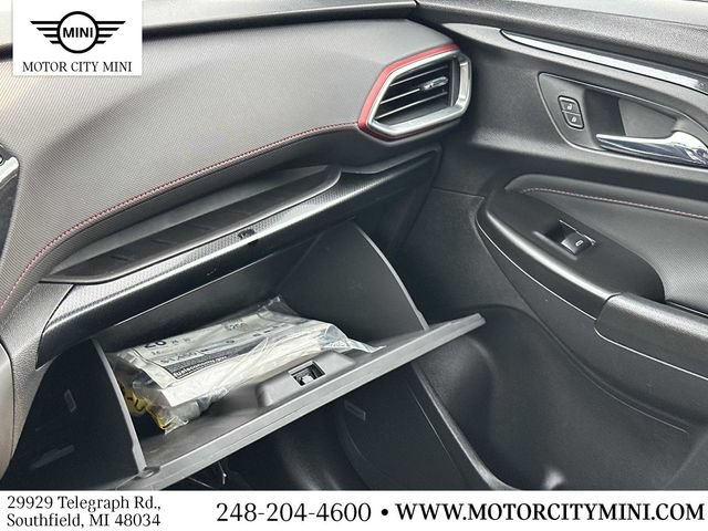 Used 2021 Chevrolet TrailBlazer RS w/ Sun and Liftgate Package AWD/4WD image 35