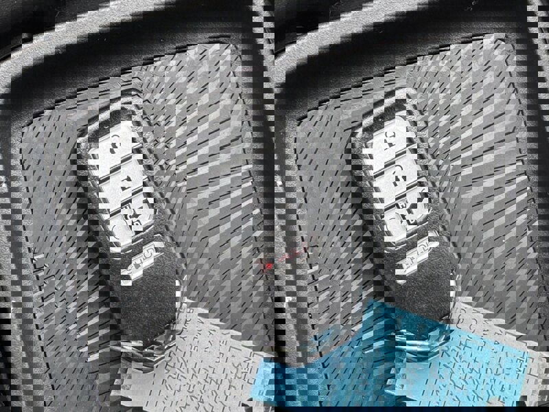 Used 2017 Honda CR-V Touring image 31