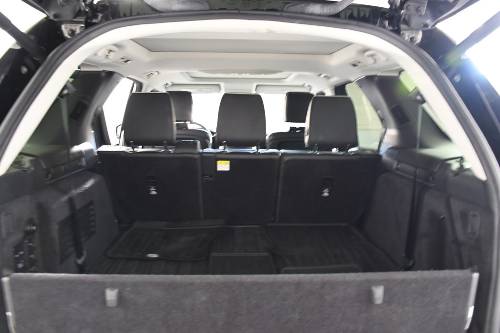 Used 2020 Land Rover Discovery HSE Luxury AWD/4WD image 24