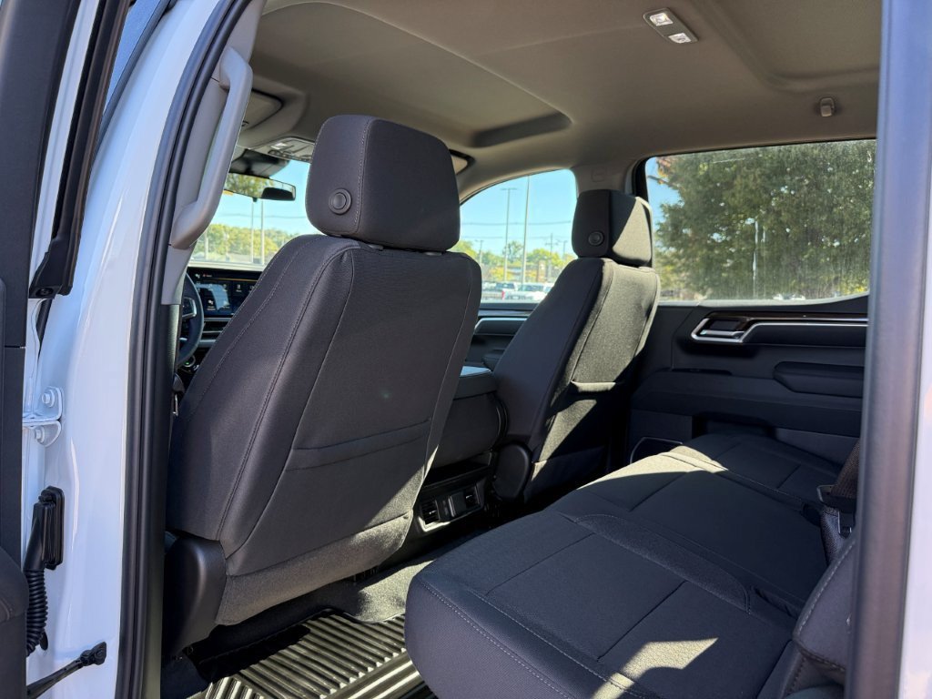 New 2026 Chevrolet Silverado 1500 LT AWD/4WD image 15