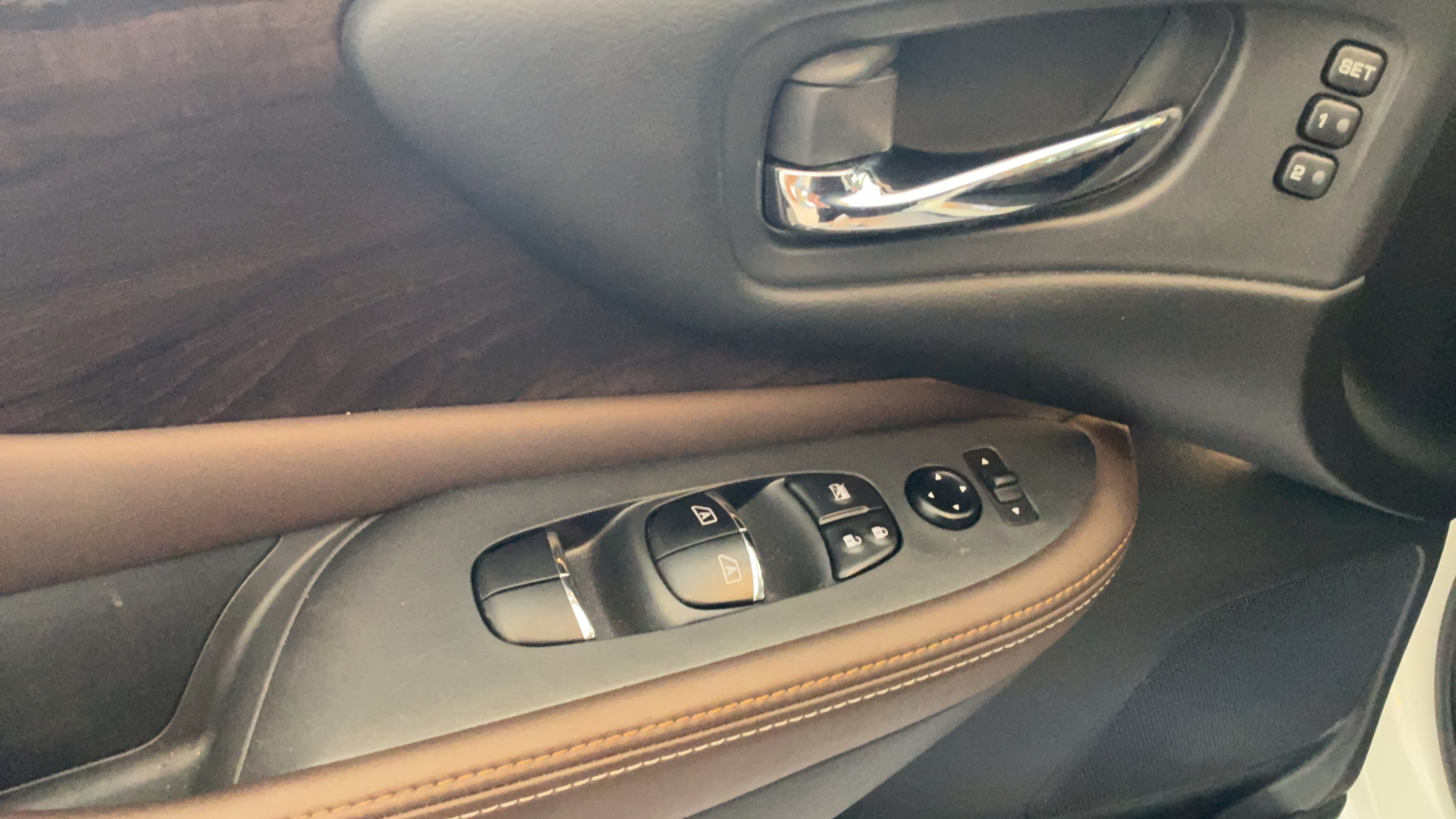 Used 2024 Nissan Murano Platinum w/ Cargo Package FWD image 25