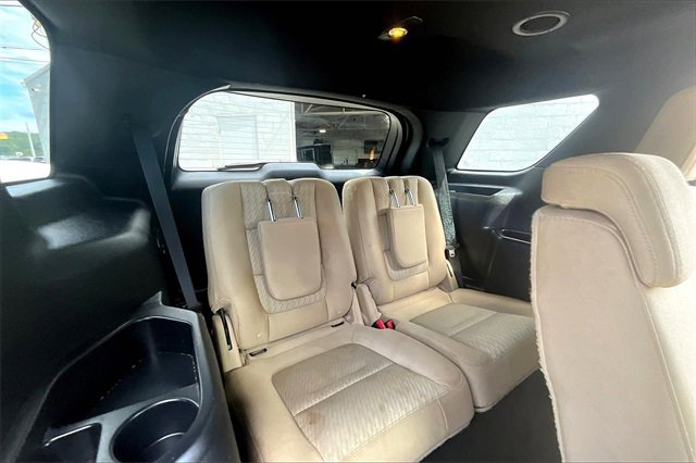 Used 2017 Ford Explorer Base image 30