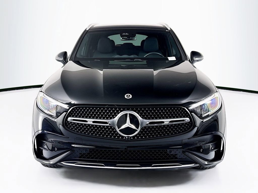 Certified 2026 Mercedes-Benz GLC 300 image 2
