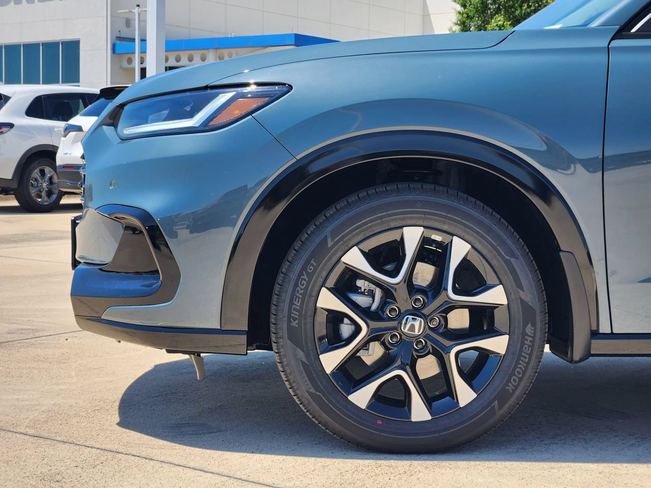 New 2027 Honda HR-V EX-L image 5