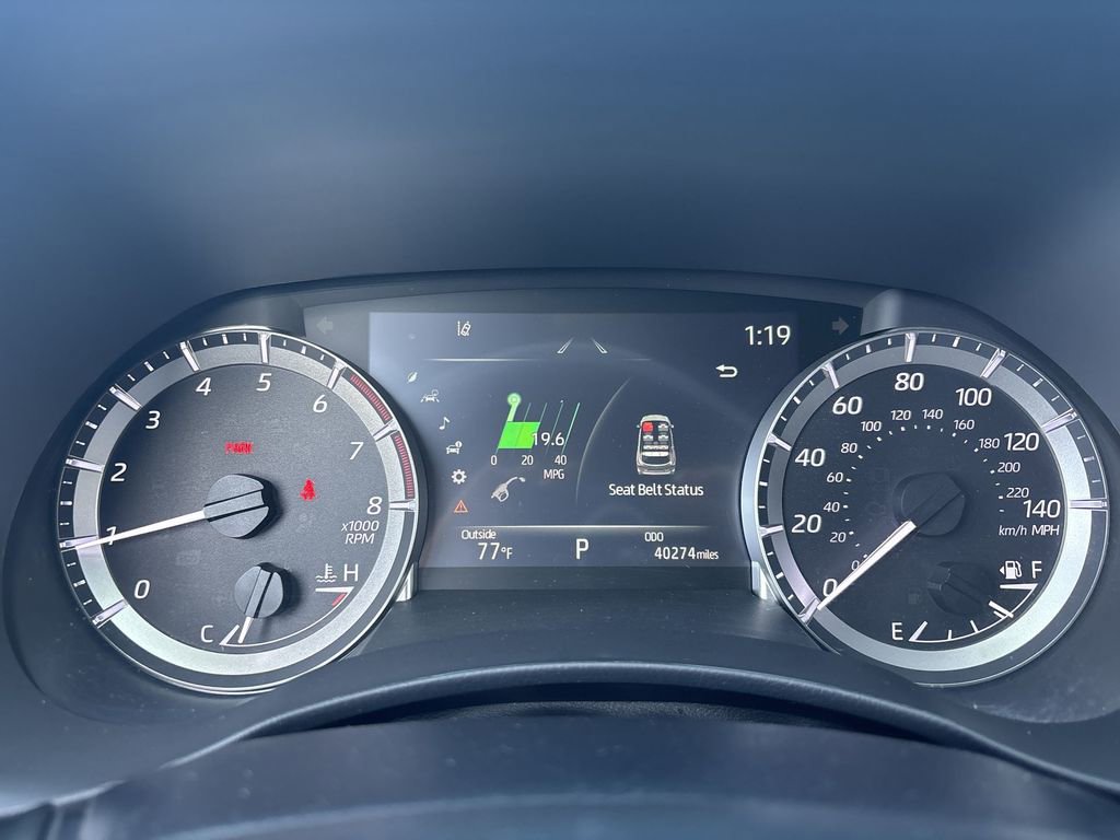 Used 2023 Toyota Highlander XSE image 11