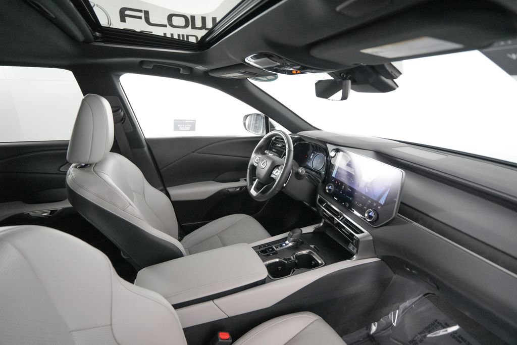 Certified 2023 Lexus RX 350 w/ Cold Area Package image 20