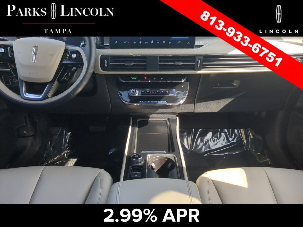 Certified 2025 Lincoln Corsair FWD image 13