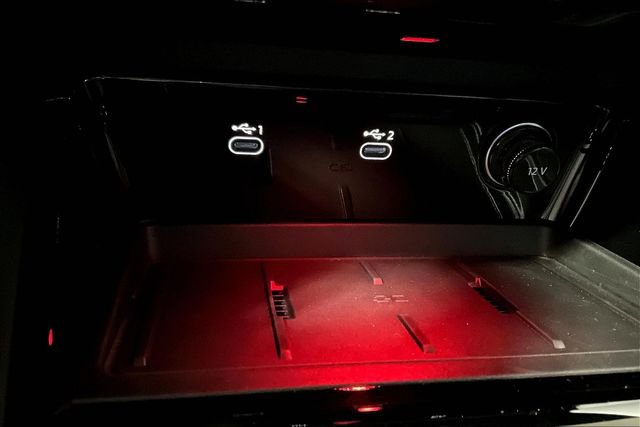 Used 2025 Audi Q5 Premium w/ Convenience Package image 25