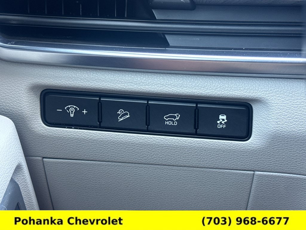 Used 2024 Kia Telluride SX w/ Towing Package FWD image 14