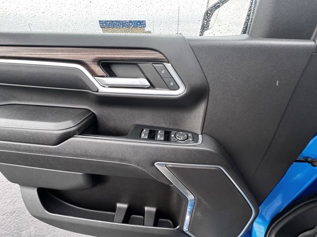 Used 2023 Chevrolet Silverado 1500 LT image 12