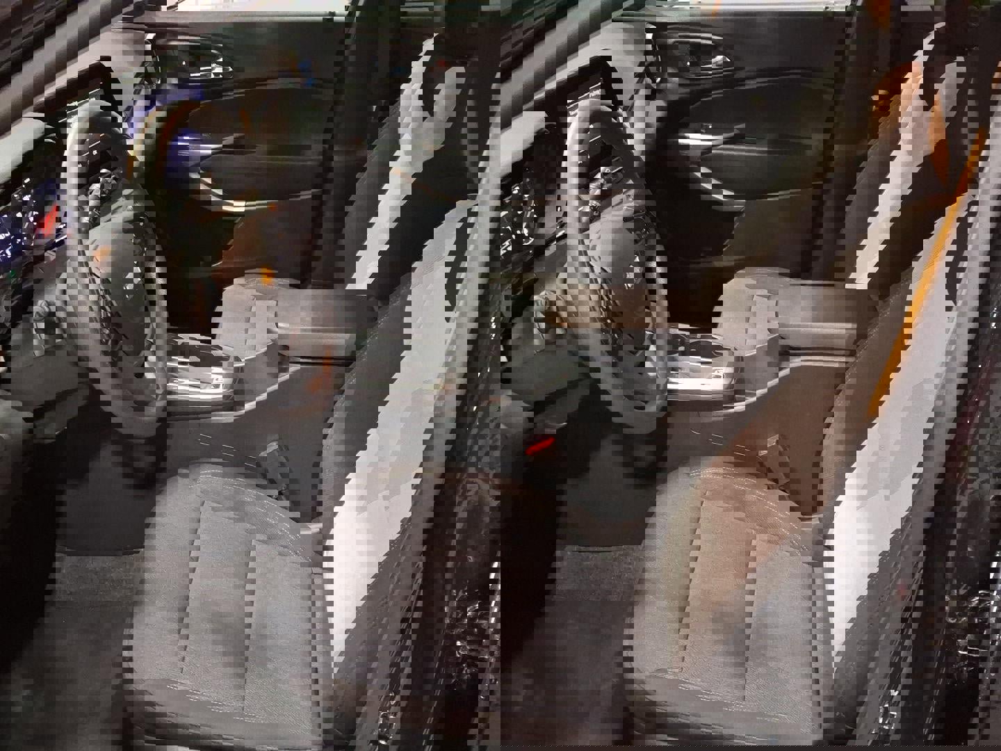 Used 2024 Chevrolet Trax LS w/ Driver Confidence Package image 8