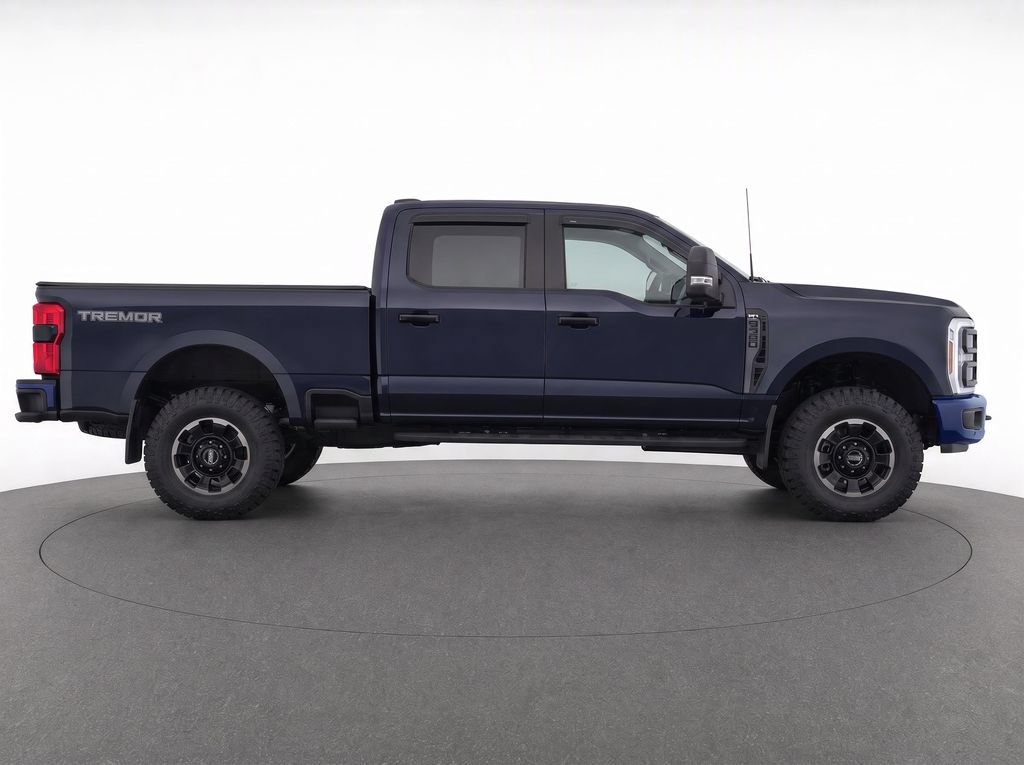 Used 2025 Ford F350 XLT w/ Black Appearance Package AWD/4WD image 10