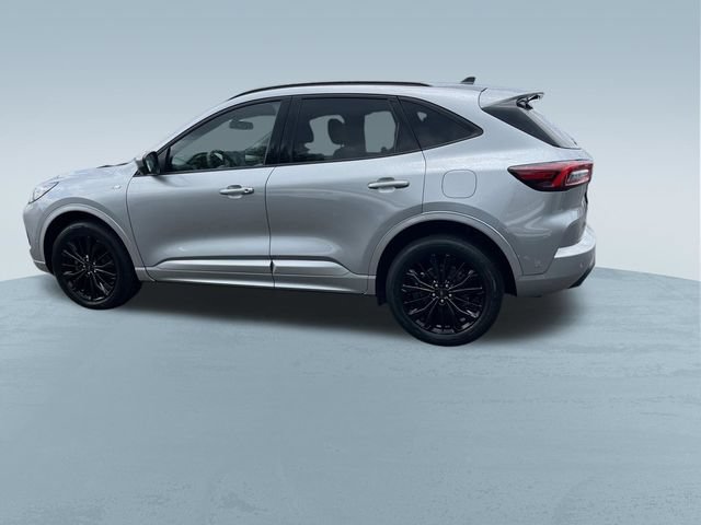 Used 2023 Ford Escape ST-Line Elite w/ Premium Technology Package AWD/4WD image 8