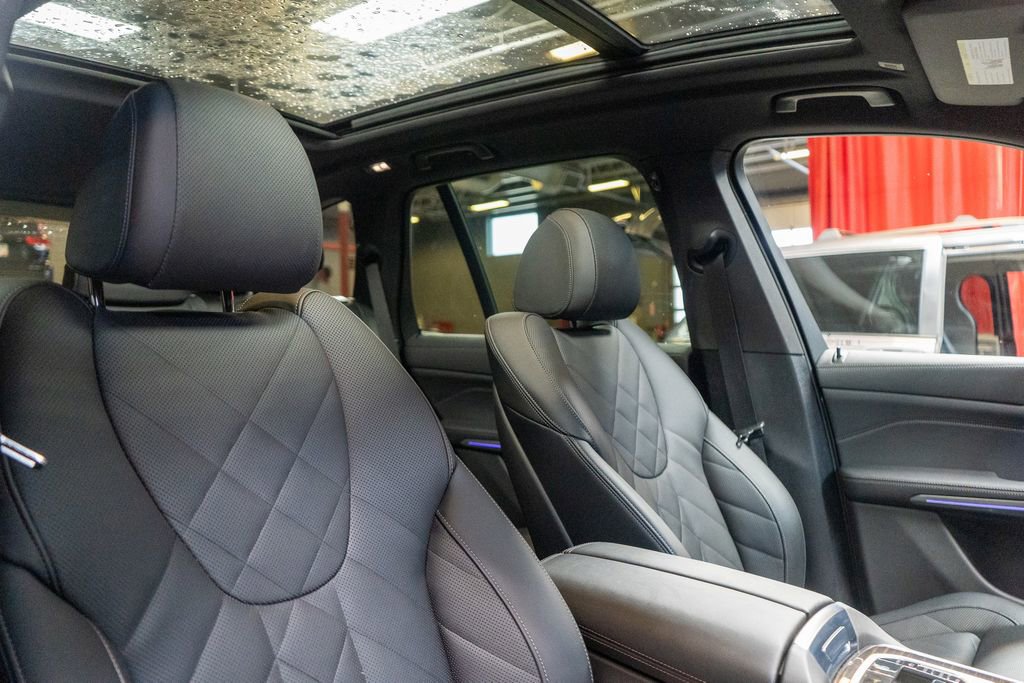 Used 2026 BMW X5 xDrive40i image 15