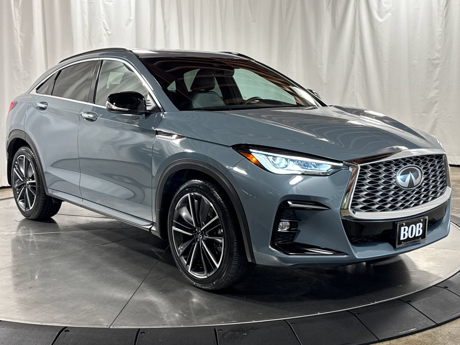 Certified 2025 INFINITI QX55 Luxe w/ Cargo Package AWD/4WD image 7