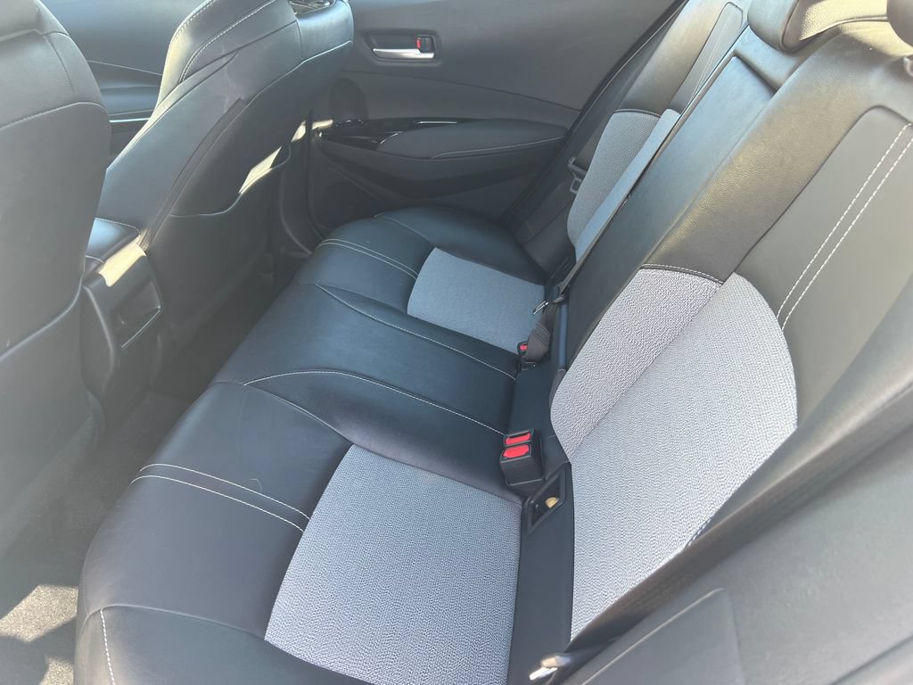 Used 2022 Toyota Corolla XSE FWD image 14