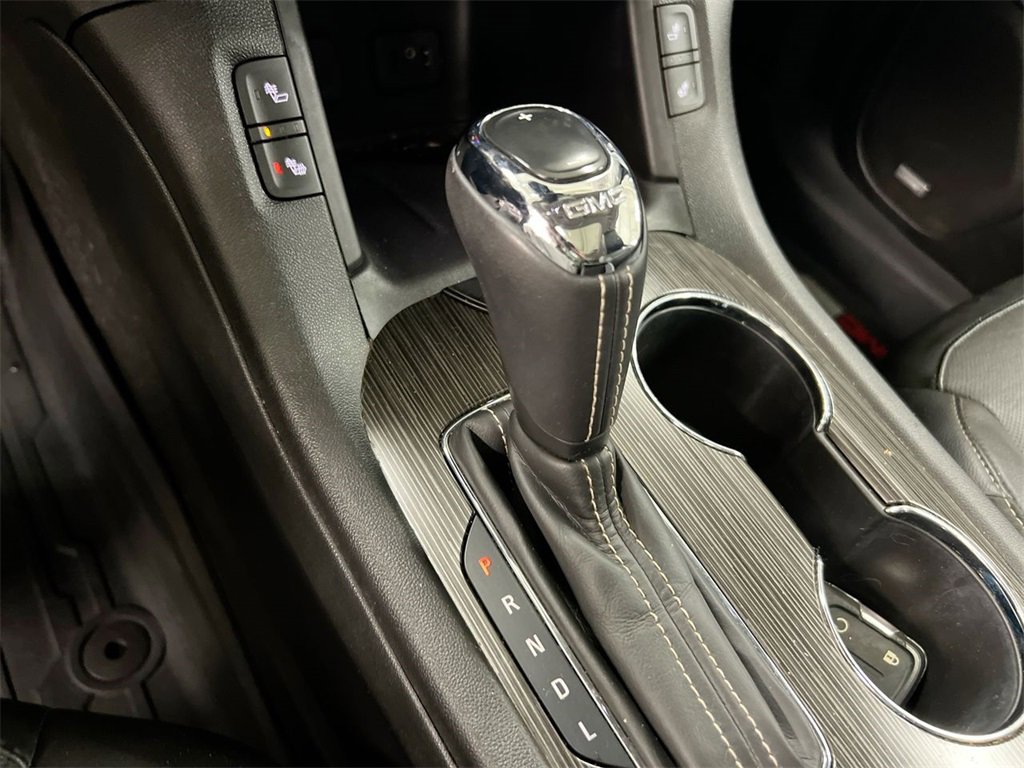 Used 2018 GMC Acadia SLT image 17