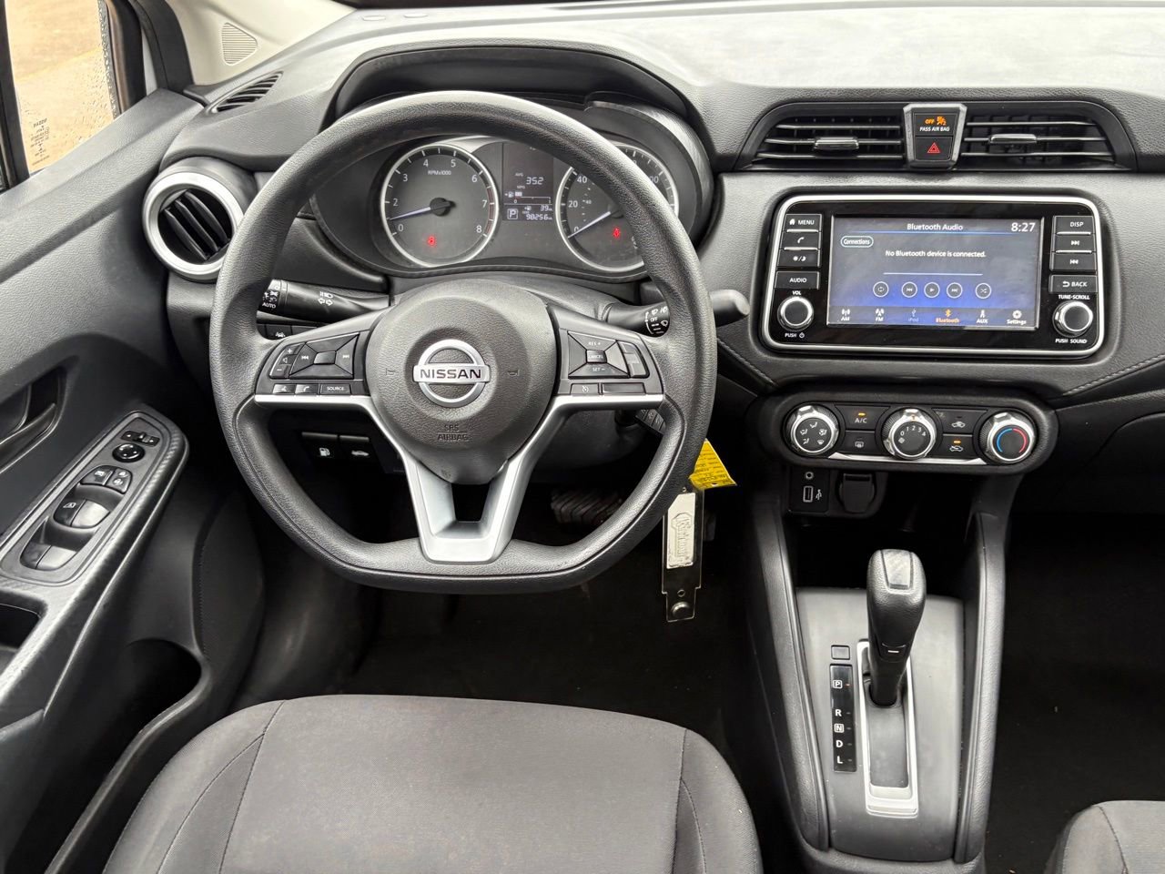 Used 2022 Nissan Versa S FWD image 13