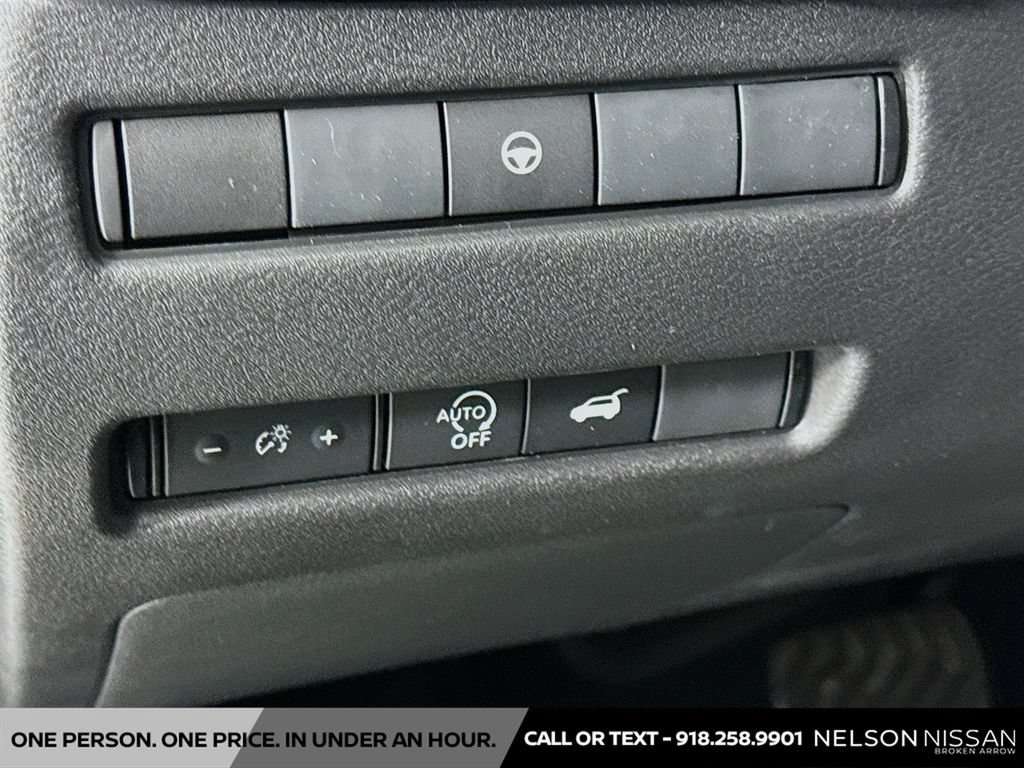 New 2026 Nissan Rogue Dark Armor FWD image 10