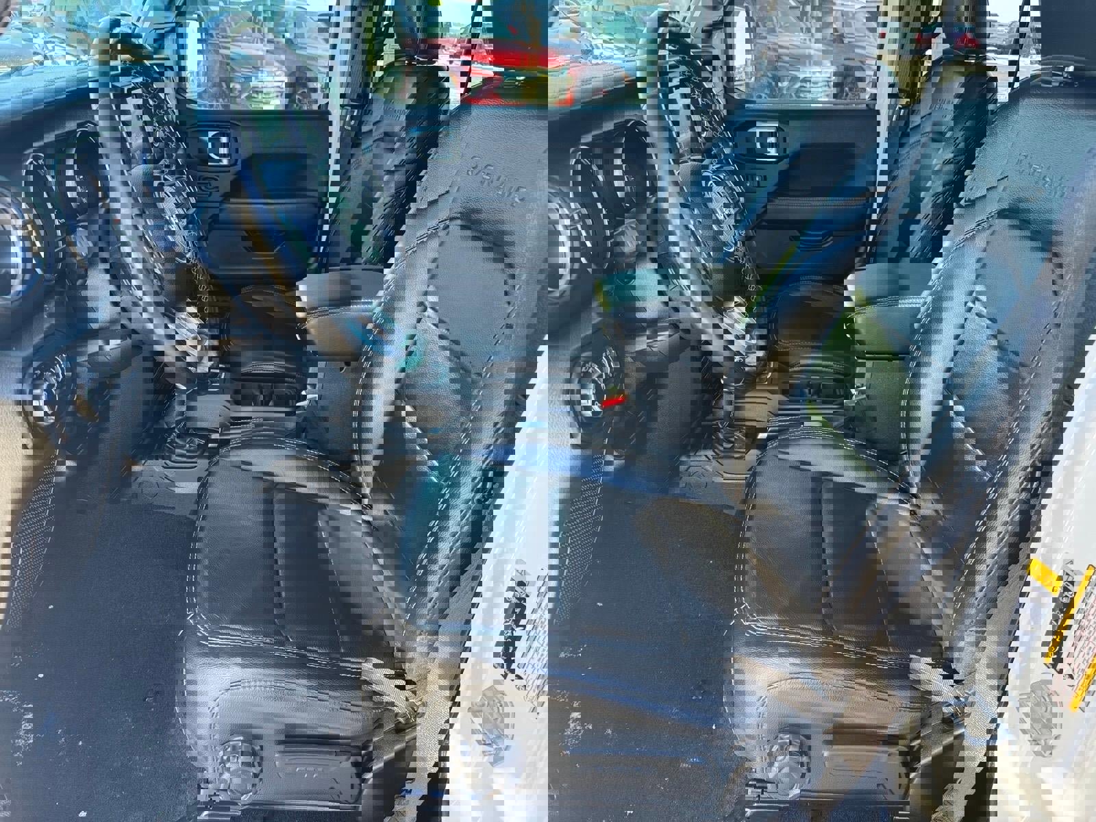 Used 2020 Jeep Gladiator Overland image 6