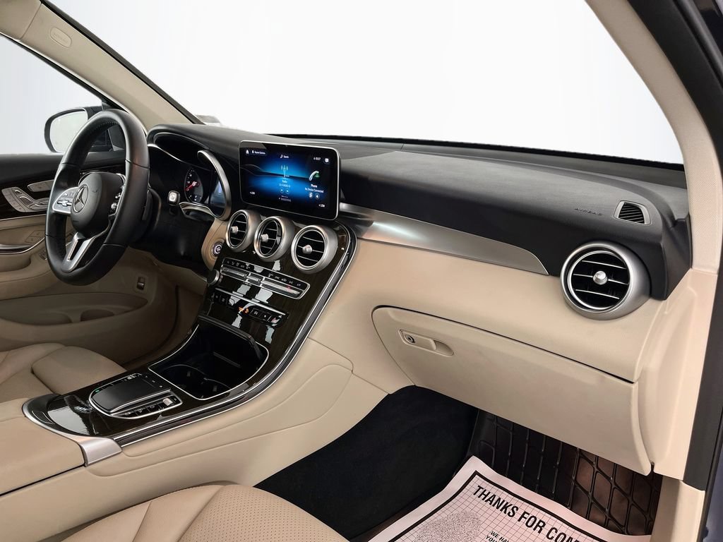 Used 2021 Mercedes-Benz GLC 300 w/ Premium Package image 36