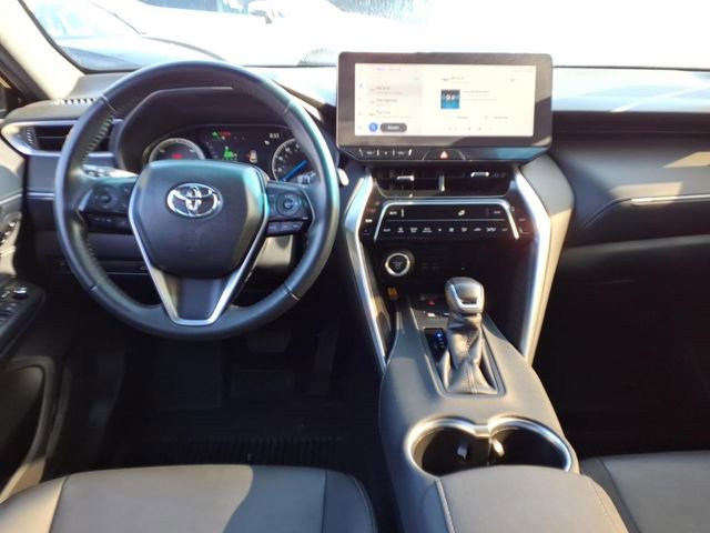 Certified 2024 Toyota Venza Nightshade AWD/4WD image 18