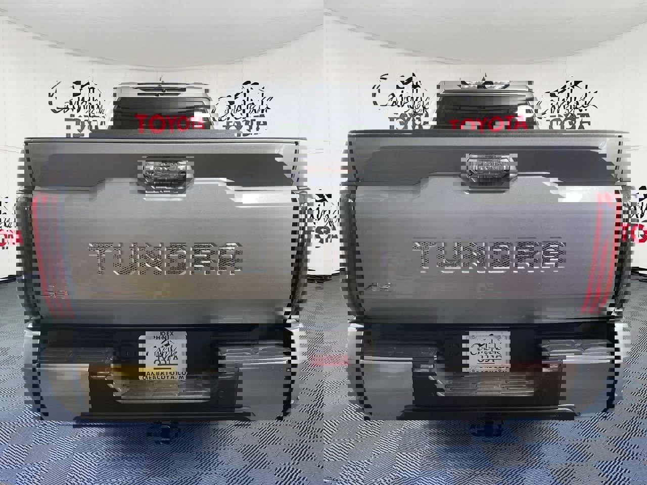 Used 2024 Toyota Tundra Limited image 6