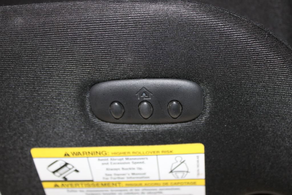 Used 2017 Ford Expedition XLT w/ Equipment Group 201A AWD/4WD image 55
