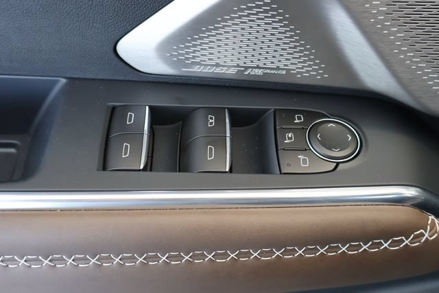 New 2026 GMC Acadia Denali Ultimate FWD image 12