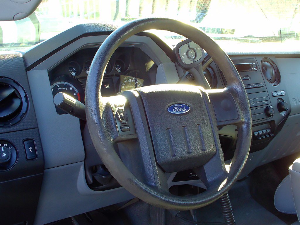 Used 2013 Ford F350 XL w/ FX4 Off Road Pkg AWD/4WD image 10