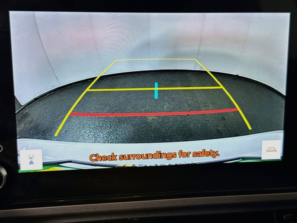 Used 2025 Toyota Camry SE FWD image 18