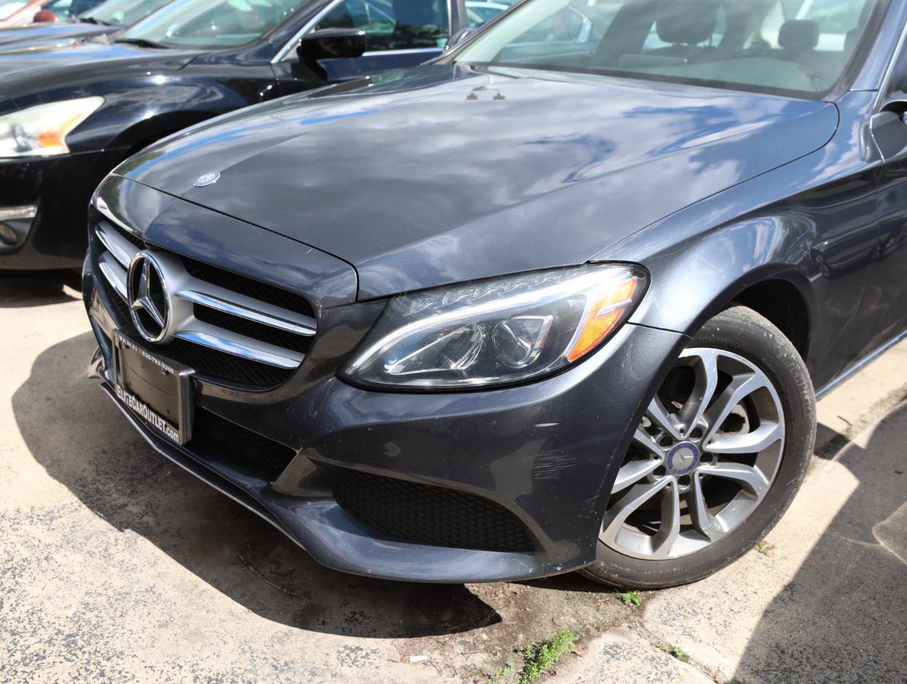 Used 2016 Mercedes-Benz C 300 4MATIC Sedan image 2