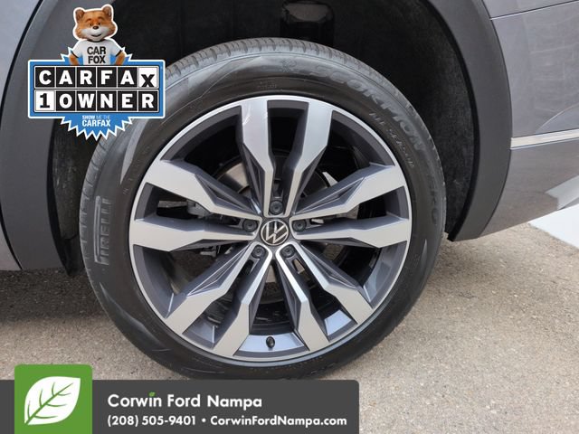 Used 2021 Volkswagen Atlas SEL Premium AWD/4WD image 32