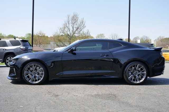 Used 2023 Chevrolet Camaro ZL1 image 11