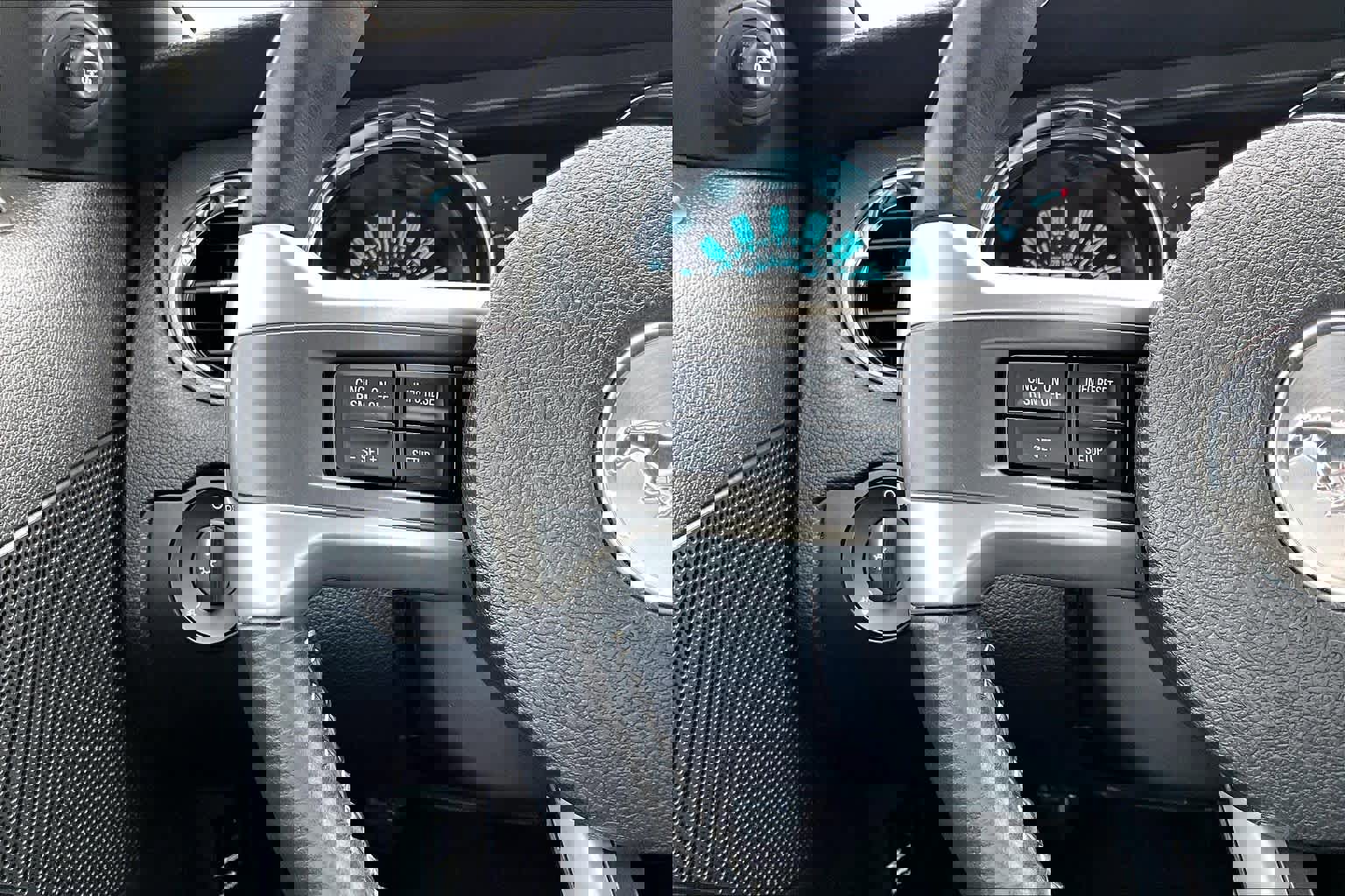 Used 2013 Ford Mustang GT image 24