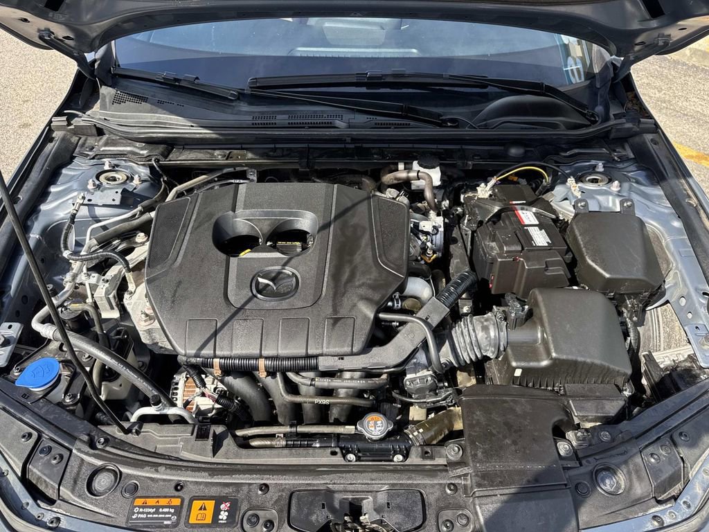 Used 2024 MAZDA MAZDA3 s image 3