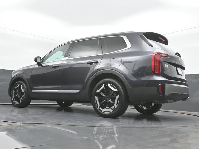Used 2025 Kia Telluride S FWD image 43