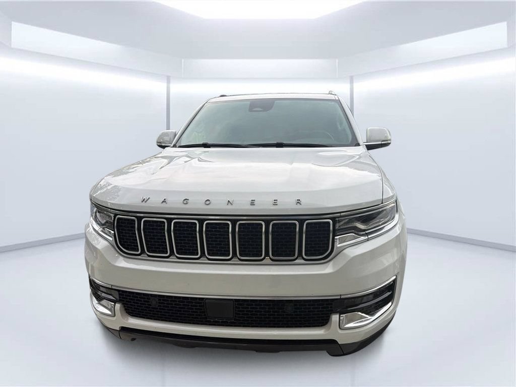 Used 2022 Jeep Wagoneer Series I RWD image 2